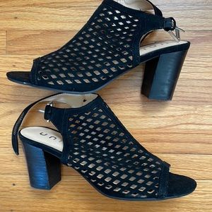 Women’s open toe block heel